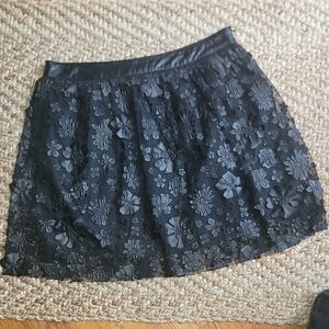 Jaune Rouge Paris Elegant Black Floral tulle Skirt M